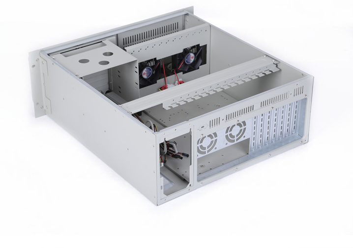 工業(yè)機(jī)箱